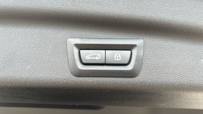 BMW 2 Series 225e xDrive M Sport 5dr DCT Hatchback